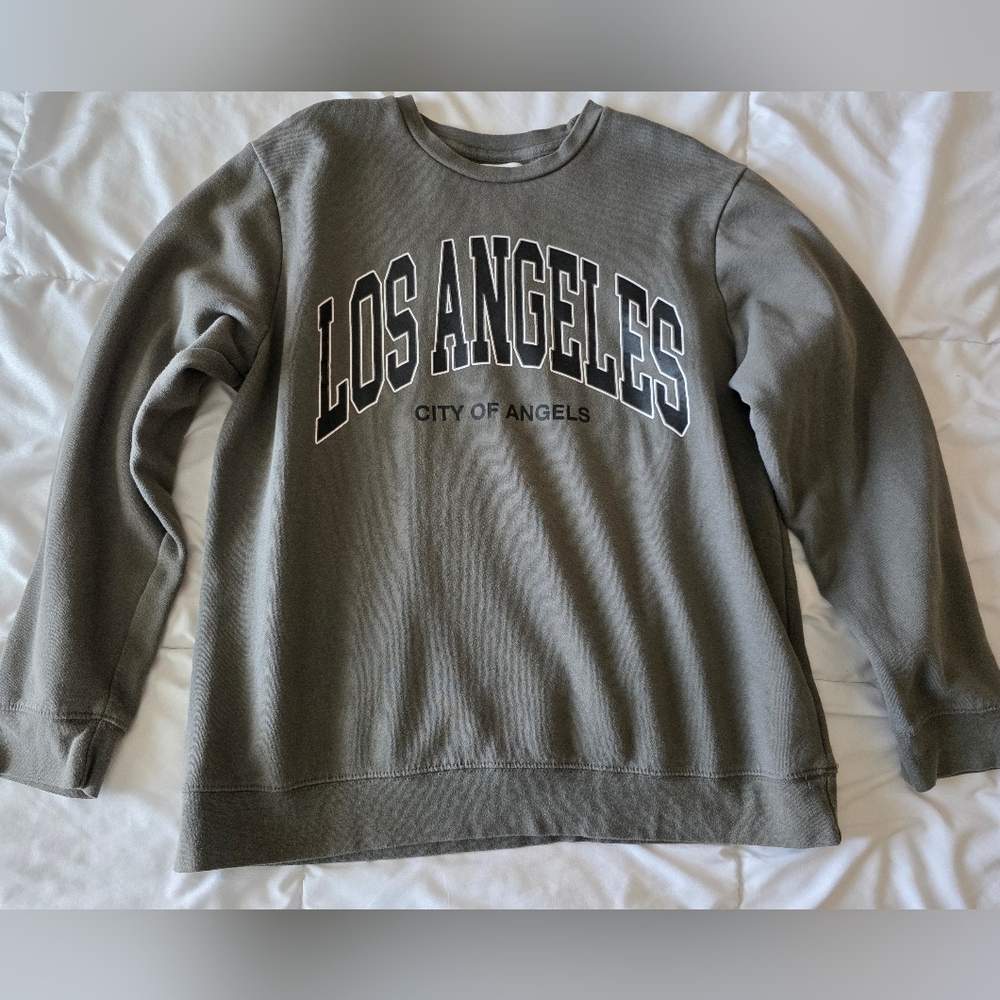 * PacSun Los Angeles Crewneck Sweater -‎ Gray